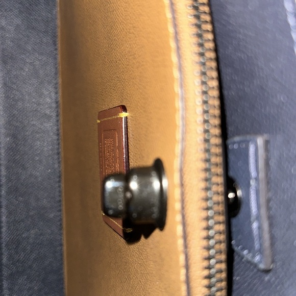 Coach Willow Shoulder Bag - Picture 3 of 8